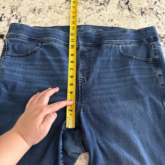 Torrid Lean Jean High-Rise Slim Boot Jean 2X Short 41375148 - Picture 11 of 14